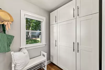 176 Nahant St, Wakefield, MA 01880 - Photo 14