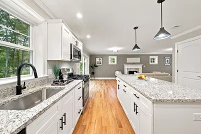 81 Sherrick Ave., Holbrook, MA 02343 - Photo 6