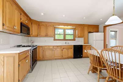16 Suffolk Street, Medford, MA 02155 - Photo 16
