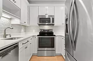 170 Gore St, Cambridge, MA 02141 - Photo 4
