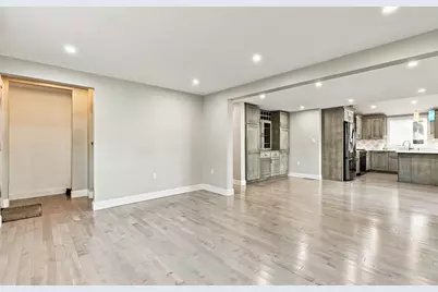 47 Rosedale Rd, Watertown, MA 02472 - Photo 8
