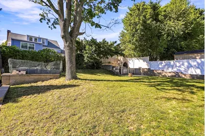 47 Rosedale Rd, Watertown, MA 02472 - Photo 40