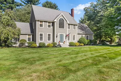 6 Carriage House Way, Medway, MA 02053 - Photo 2