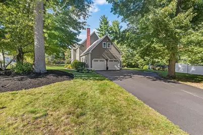6 Carriage House Way, Medway, MA 02053 - Photo 4