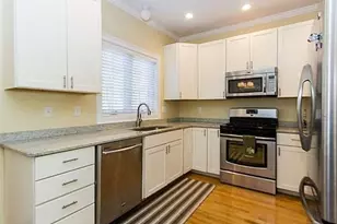 58 Prospect St, Newton, MA 02465 - Photo 4