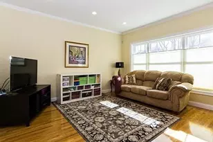 58 Prospect St, Newton, MA 02465 - Photo 2