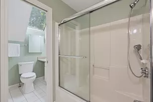 85 Hammond Pl, Woburn, MA 01801 - Photo 24