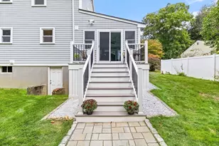 468 Underwood St, Holliston, MA 01746 - Photo 30