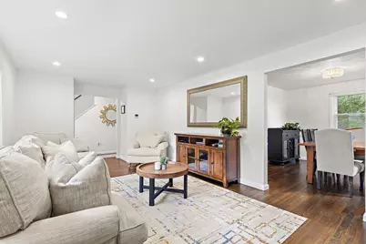 468 Underwood St, Holliston, MA 01746 - Photo 16