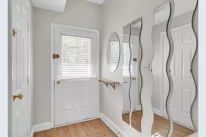 27 Lopez St #2, Cambridge, MA 02139 - Photo 4