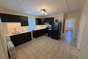29 Watts St, Malden, MA 02148 - Photo 6