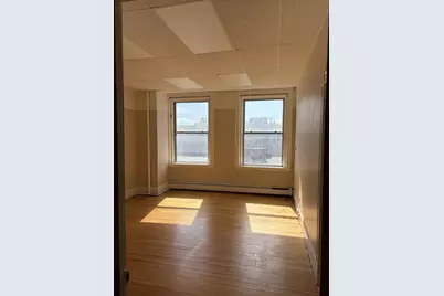 2 Central #7, 8, 14, Ipswich, MA 01938 - Photo 8
