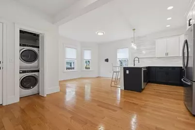 54 Bloomfield St #1, Boston, MA 02124 - Photo 8