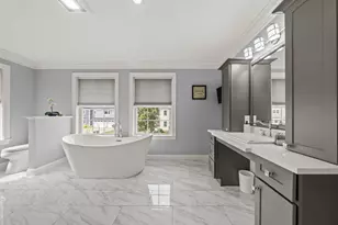 2 Oneil Wy, Saugus, MA 01906 - Photo 30