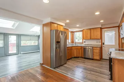 359 Pike Ave, Attleboro, MA 02703 - Photo 10