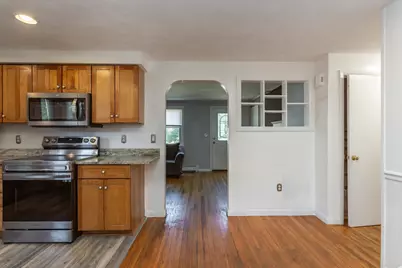 359 Pike Ave, Attleboro, MA 02703 - Photo 12