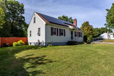359 Pike Ave, Attleboro, MA 02703 - Photo 2