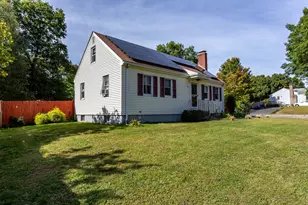 359 Pike Ave, Attleboro, MA 02703 - Photo 2