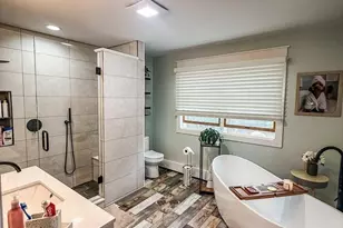 37 Rhode Island Ave, Dartmouth, MA 02747 - Photo 18