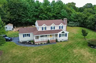 37 Rhode Island Ave, Dartmouth, MA 02747 - Photo 2
