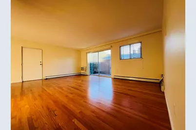 8 Crescent Dr #5, Andover, MA 01810 - Photo 12