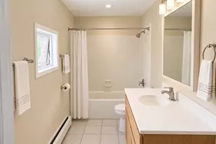 19 Chestnut St, Framingham, MA 01701 - Photo 4