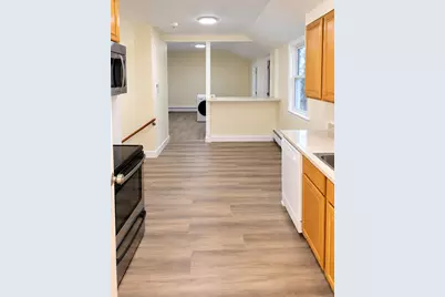 19 Chestnut St #19C, Framingham, MA 01701 - Photo 2