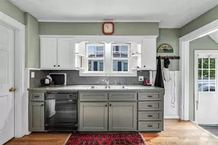 793 Allen St, Springfield, MA 01118 - Photo 18