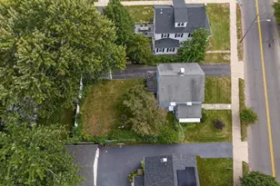 793 Allen St, Springfield, MA 01118 - Photo 38