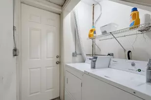147- 1/2 Oak St, Clinton, MA 01510 - Photo 36