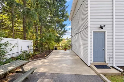 147- 1/2 Oak St, Clinton, MA 01510 - Photo 40