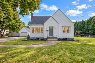 176 Meadow St, Westfield, MA 01085 - Photo 1