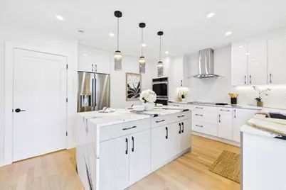 19 Montview Ave, Waltham, MA 02451 - Photo 22