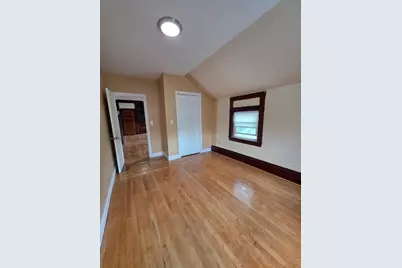 547 Robeson #shared apt., Fall River, MA 02720 - Photo 10
