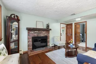 238 Beech St, Tewksbury, MA 01876 - Photo 8