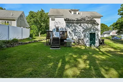 18 Highland Ave, Chelmsford, MA 01863 - Photo 30
