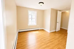 11 Harrison St, Lowell, MA 01852 - Photo 12