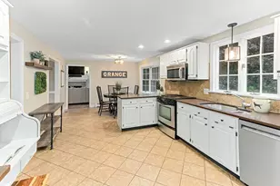 160 Grange Park, Bridgewater, MA 02324 - Photo 14