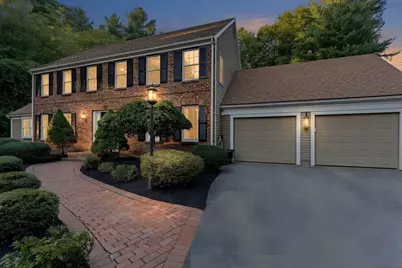 160 Grange Park, Bridgewater, MA 02324 - Photo 2