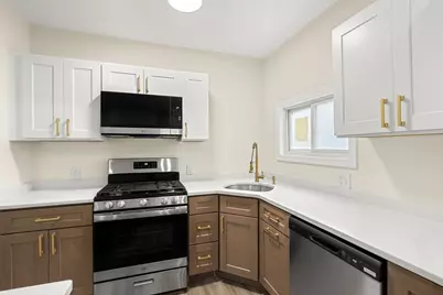 376 N Underwood St, Fall River, MA 02720 - Photo 10