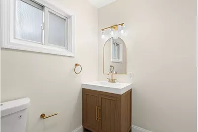 376 N Underwood St, Fall River, MA 02720 - Photo 30