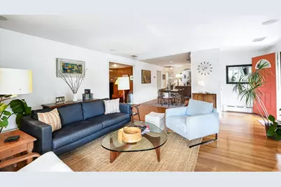 15 Harding St, New Bedford, MA 02740 - Photo 4
