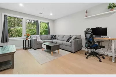 5205 Washington St #305R, Boston, MA 02132 - Photo 10