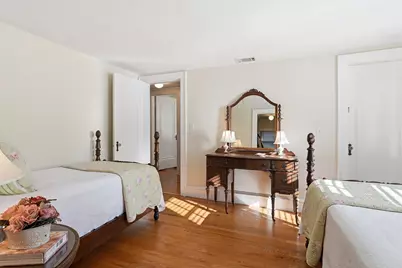 131 Wenonah Rd, Longmeadow, MA 01106 - Photo 30