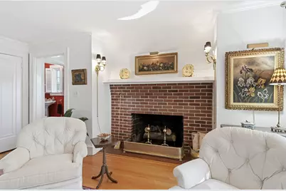 131 Wenonah Rd, Longmeadow, MA 01106 - Photo 6