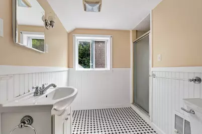 25 Spring St, Foxboro, MA 02035 - Photo 28