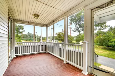 25 Spring St, Foxboro, MA 02035 - Photo 30