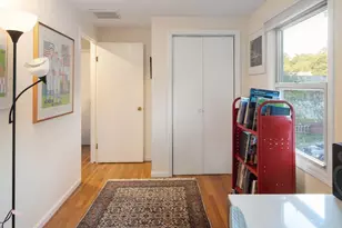 29 Pinecliff Rd, Boston, MA 02132 - Photo 22