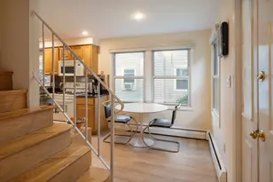 29 Pinecliff Rd, Boston, MA 02132 - Photo 16