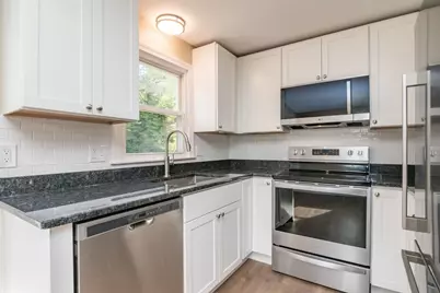 23 Sunset Dr, Montague, MA 01376 - Photo 8